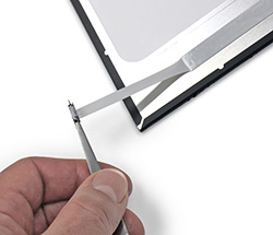Screen Mounting Adhesive StripsApplications: - securing tab-less LCD - adhering brackets to the LCD - replacing original adhesive strips - replacing brackets or tabs